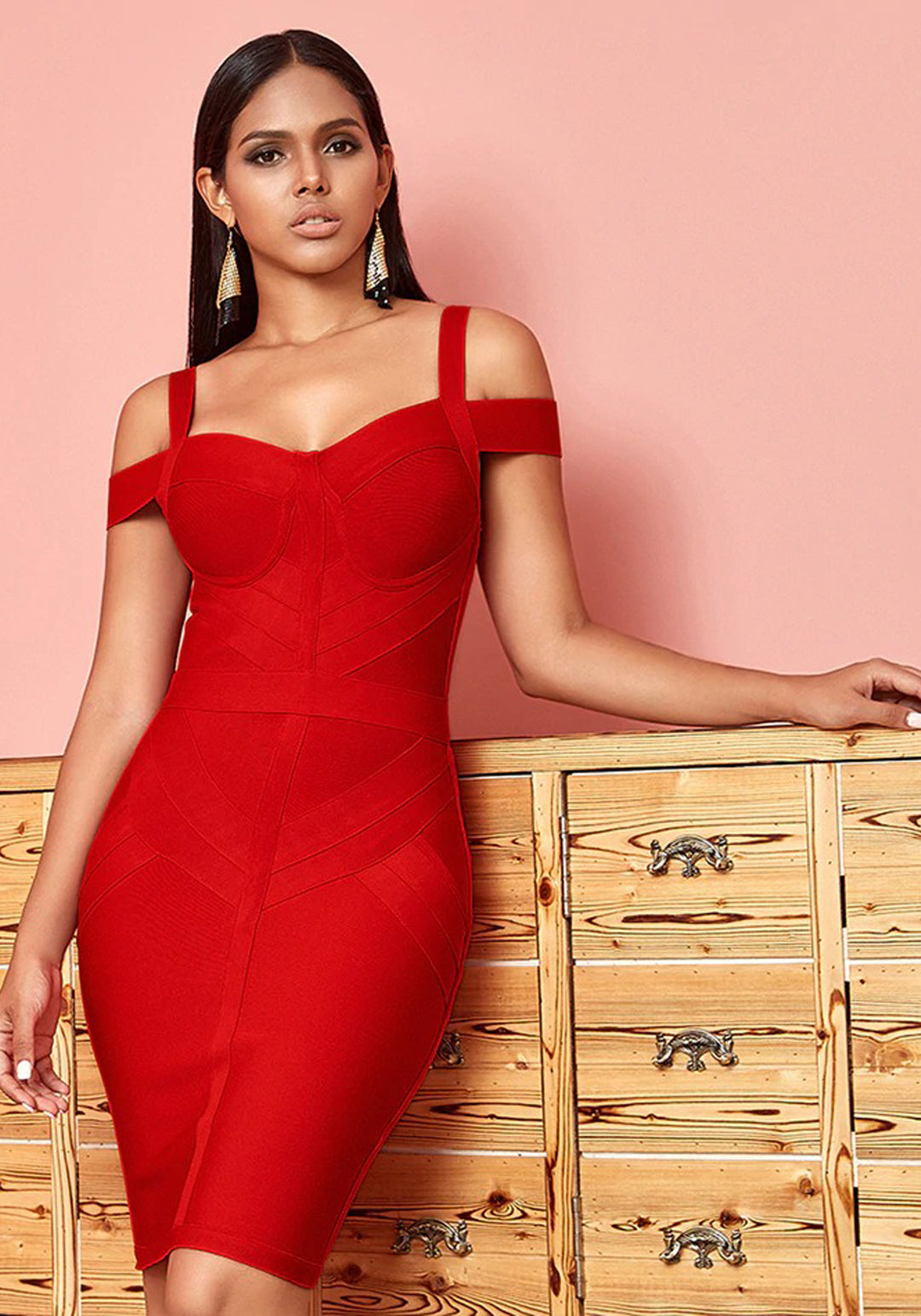 Red Dresses | Maximum Beauties
