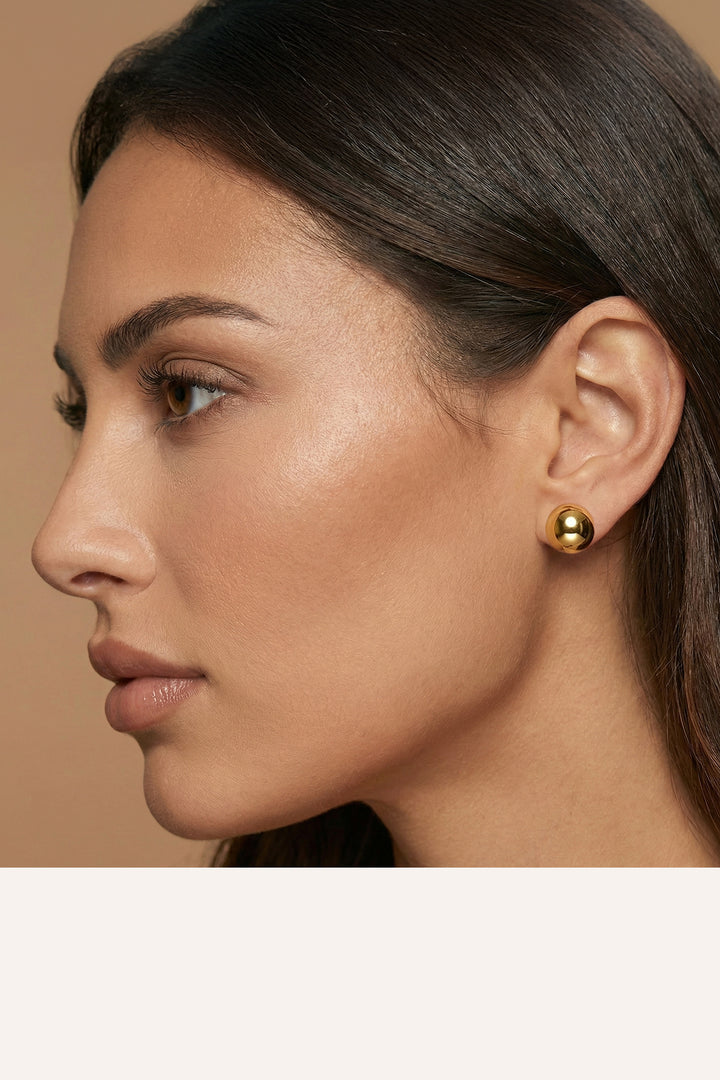 Aurelia – Gold Sphere Stud Earrings