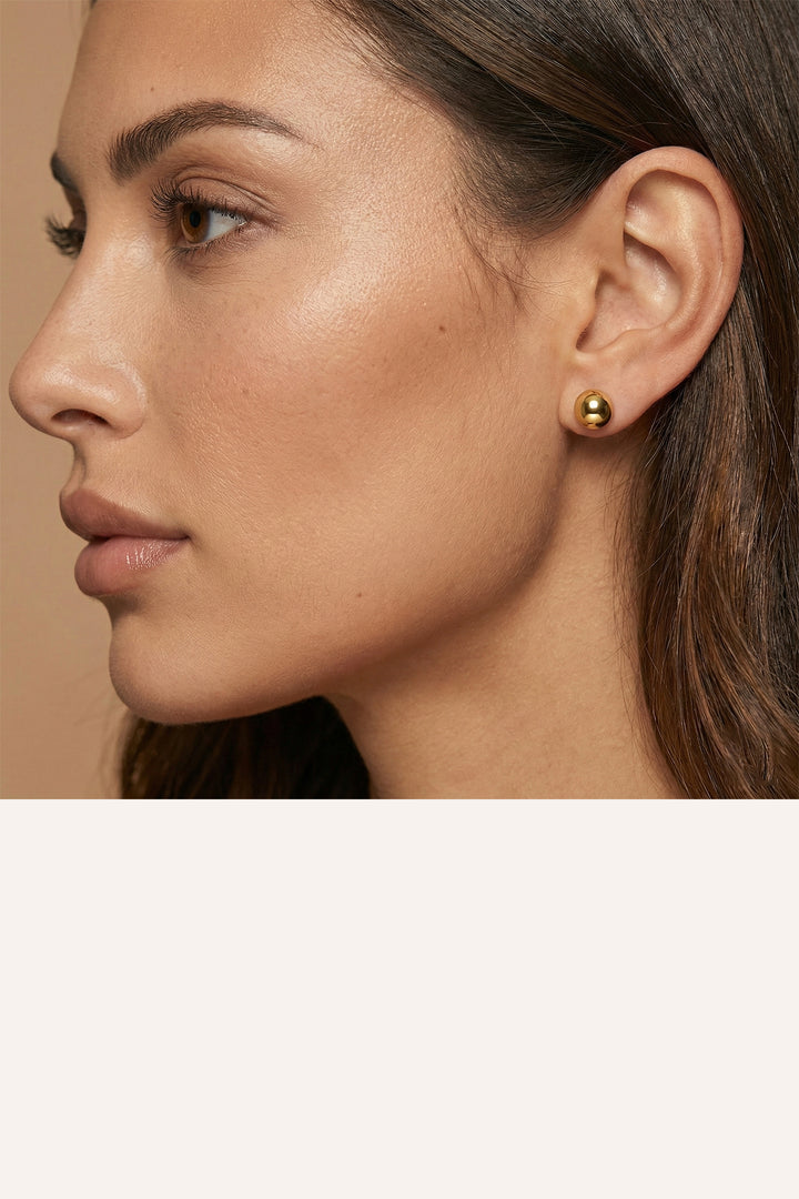 Aurelia – Gold Sphere Stud Earrings