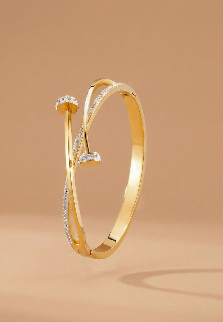 The Aurelia Gold Nail Cuff