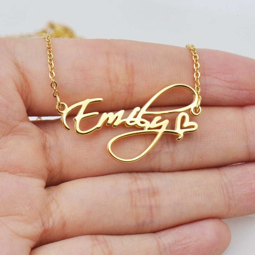 Appeler Custom Cursive Nameplate Necklace - Maximum Beauties